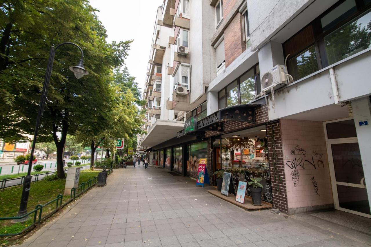5 Star Central Studio Skopje Exteriör bild