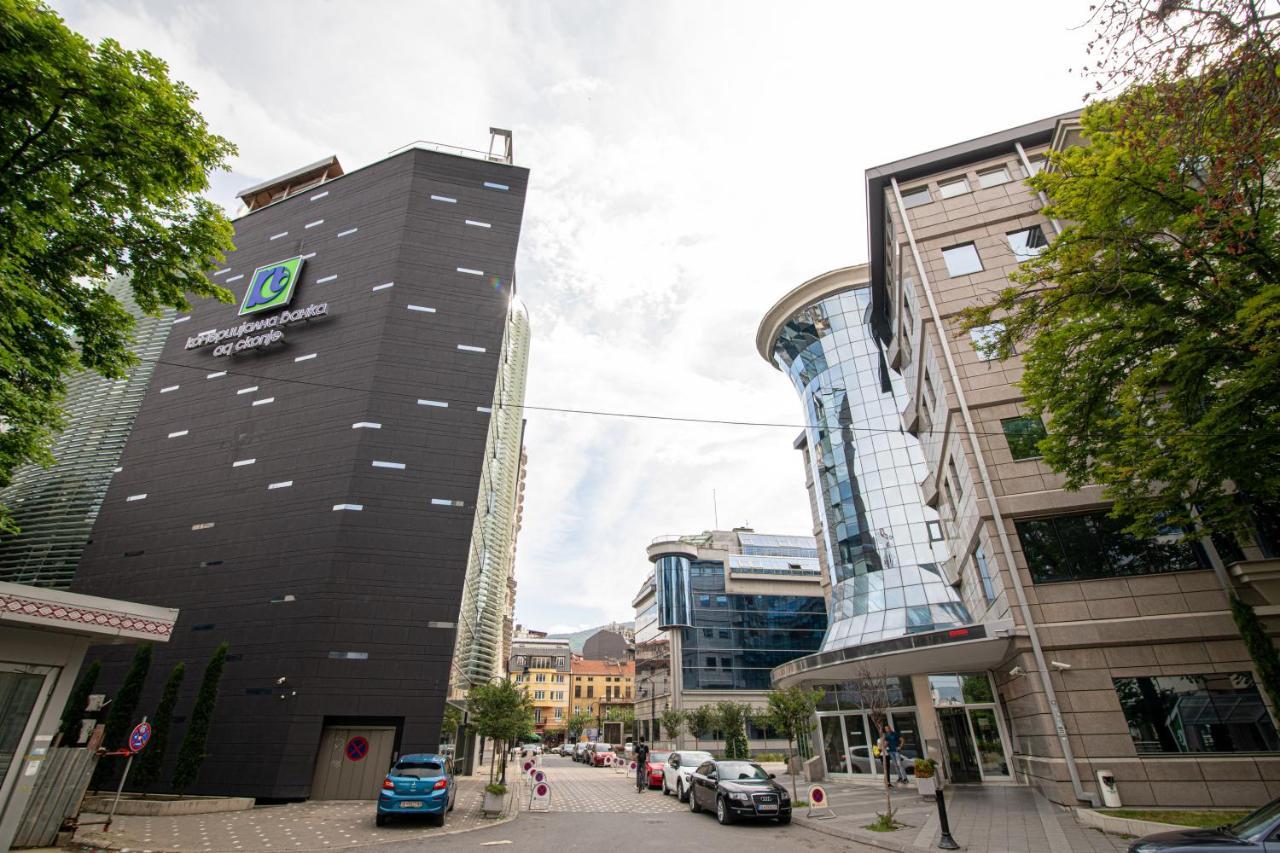 5 Star Central Studio Skopje Exteriör bild